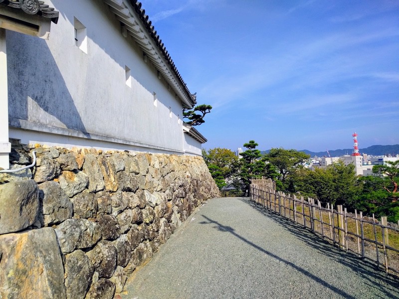 72矢狭間塀.jpg 72矢狭間塀