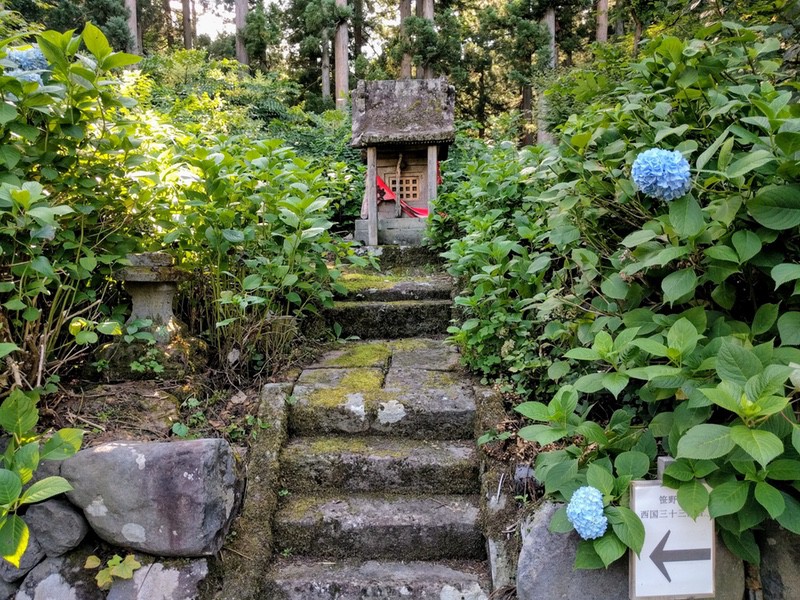 14小さいお社.jpg 14小さいお社