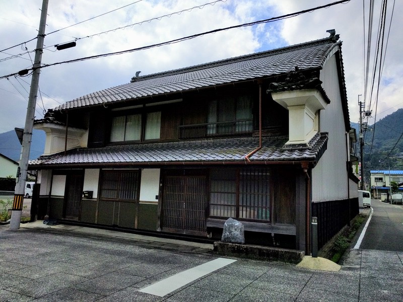 11三好の街並み