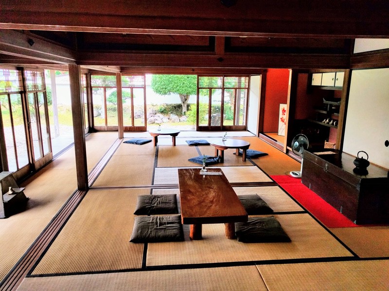 08居間.jpg 08居間