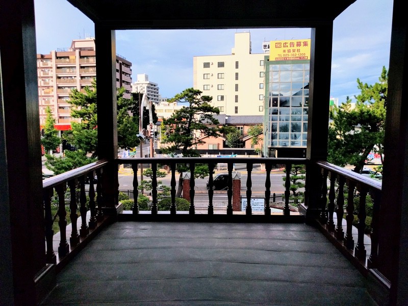 37バルコニー