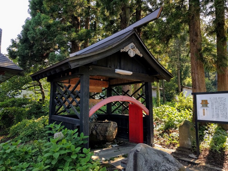 09手水舎.jpg 09手水舎