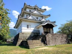 山頂にそびえる現存天守！宇和島城｜愛媛県宇和島市