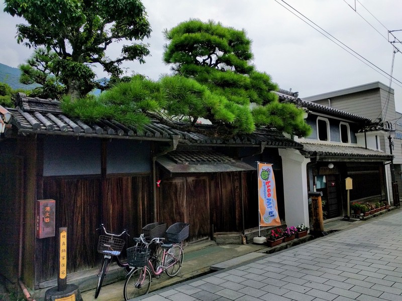 26三好の街並み