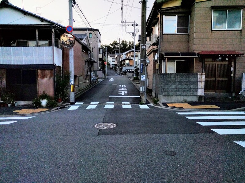 02駐車場.jpg 02駐車場