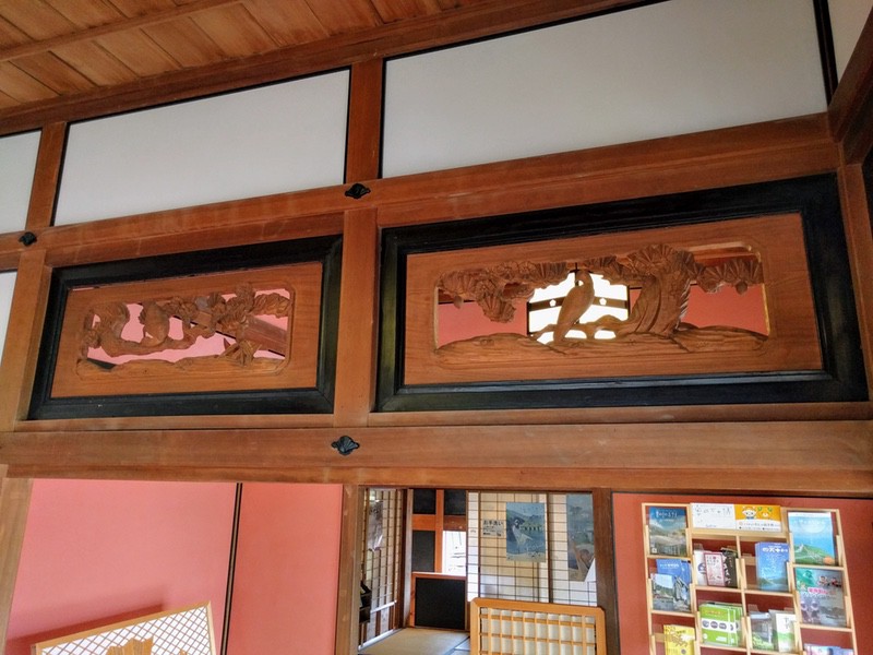 07玄関の欄間.jpg 07玄関の欄間