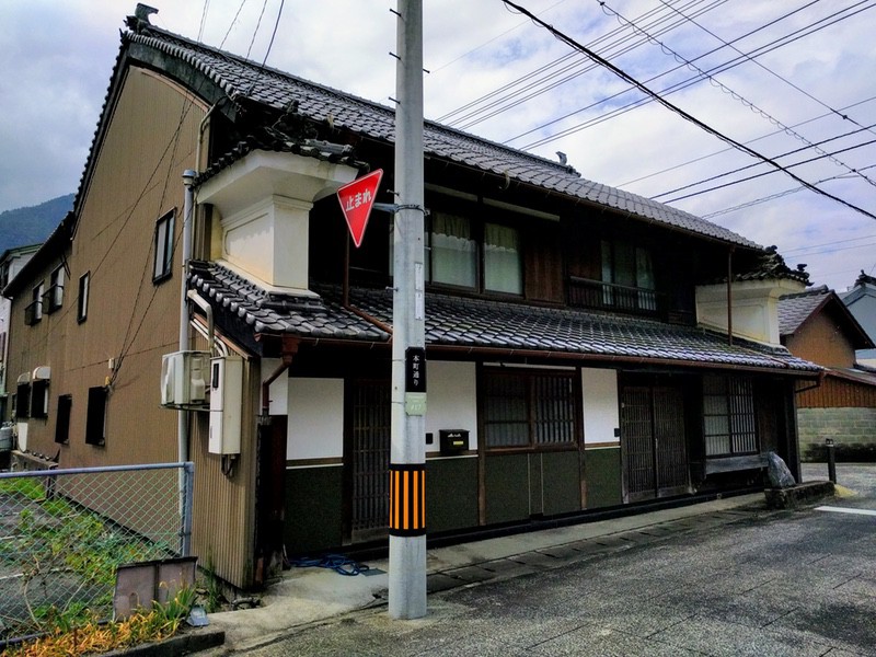 19三好の街並み