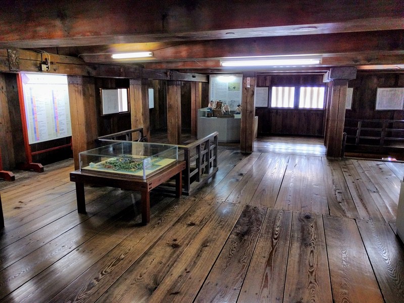 48天守二階.jpg 48天守二階