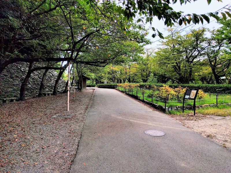 33二の丸跡.jpg 33二の丸跡