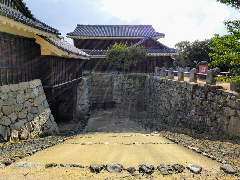 100乾櫓.jpg 100乾櫓