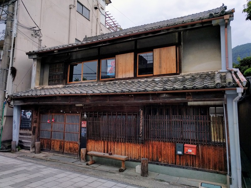 27三好の街並み