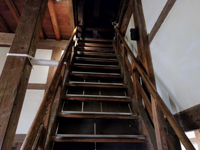 55天守一階階段