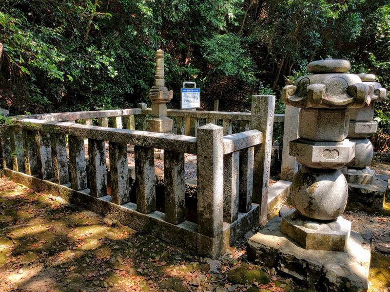 07長宗我部元親のお墓