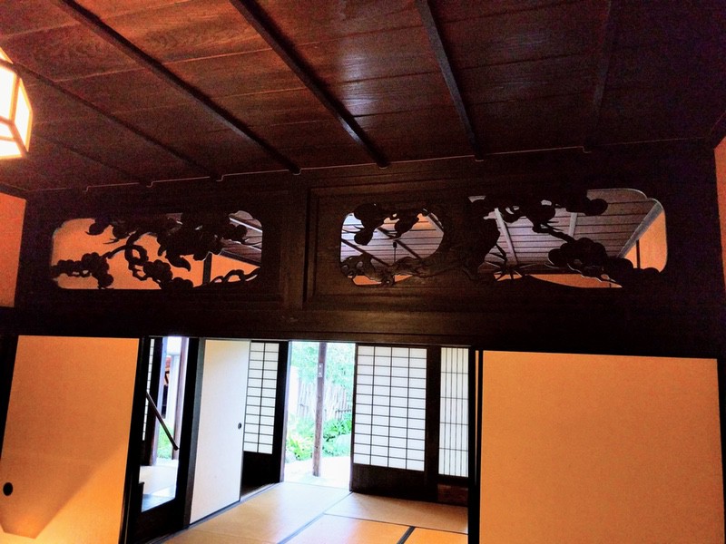 29居間の欄間.jpg 29居間の欄間