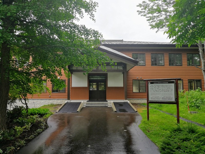 31旧釧路地方裁判所網走支部法廷復原棟.jpg 31旧釧路地方裁判所網走支部法廷復原棟
