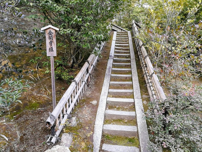 20金閣寺垣