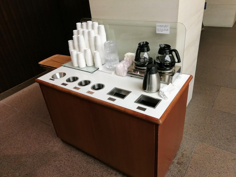 05飲食スペース