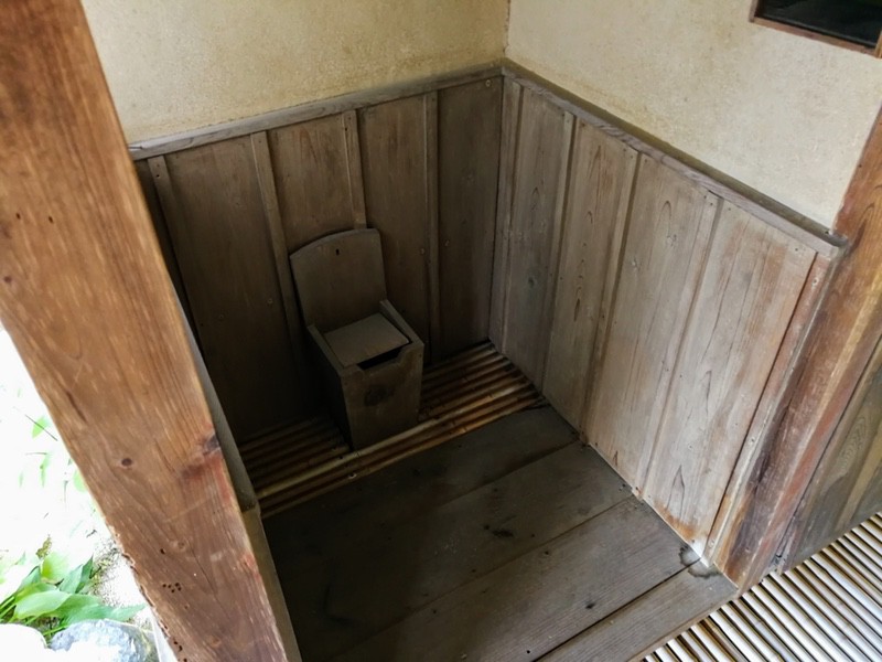 15便所.jpg 15便所