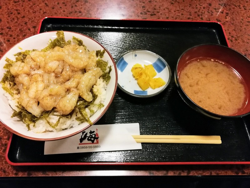 13モサエビ丼
