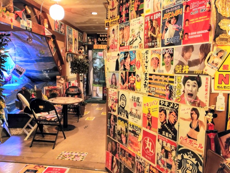 06店内