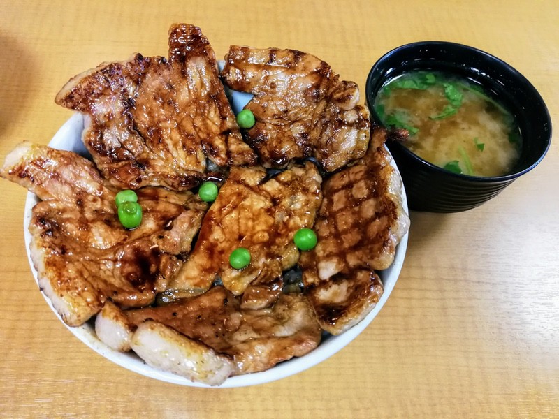 07豚丼梅