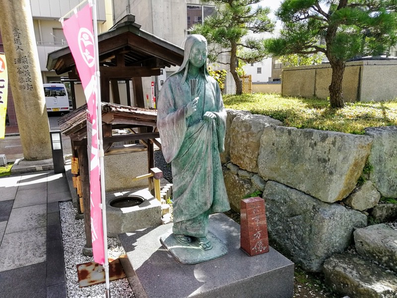 10お市の方像.jpg 10お市の方像