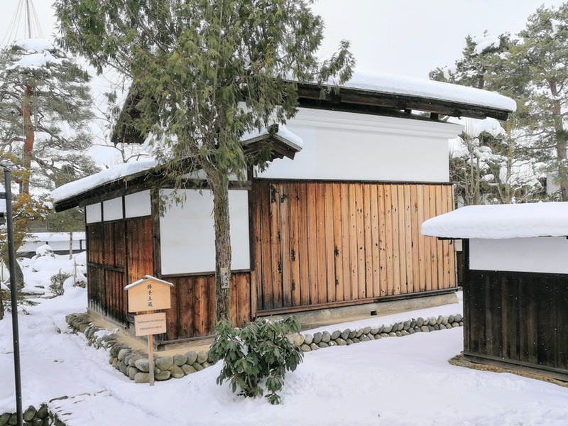 33勝手土蔵.jpg 33勝手土蔵