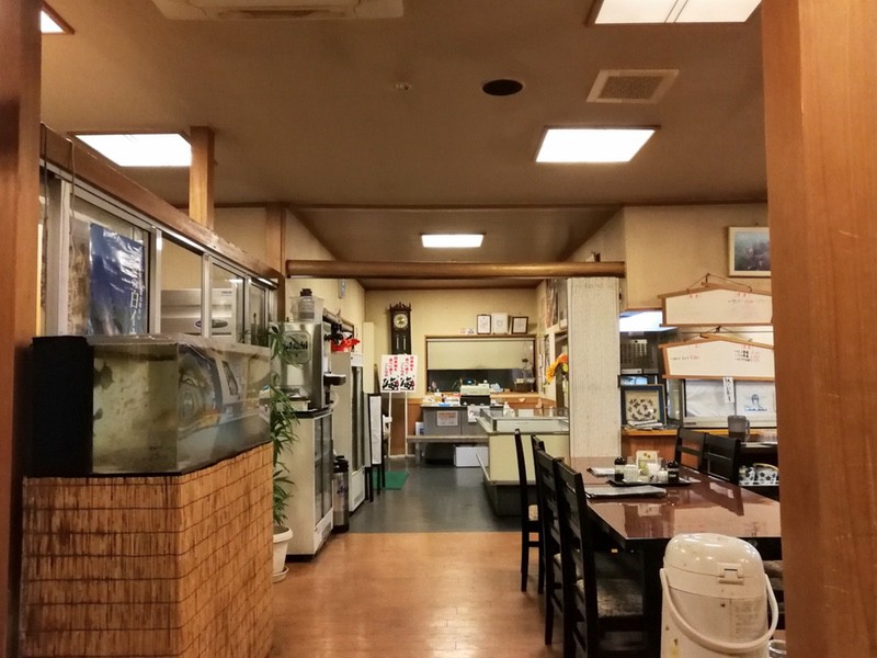 03テーブル席