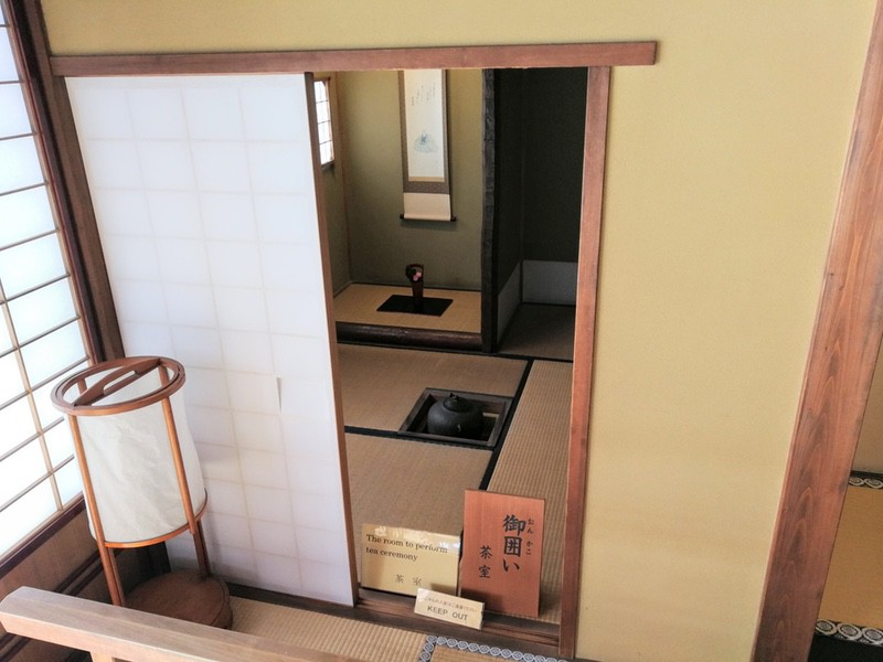 32御囲い.jpg 32御囲い