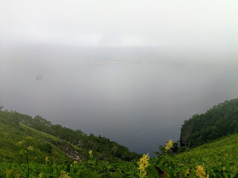 04霧の摩周湖
