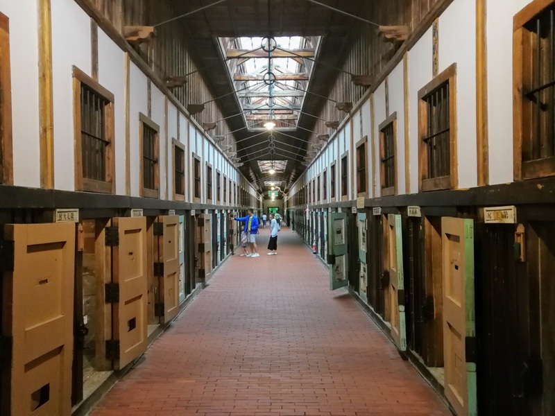 76五翼放射状平屋舎房第四舎