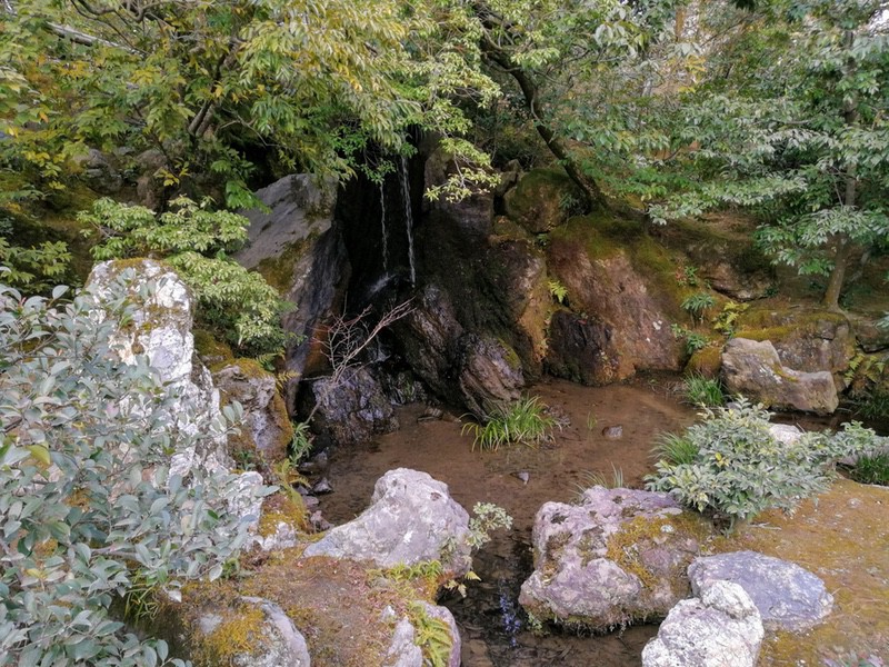 21龍門の滝 鯉魚石