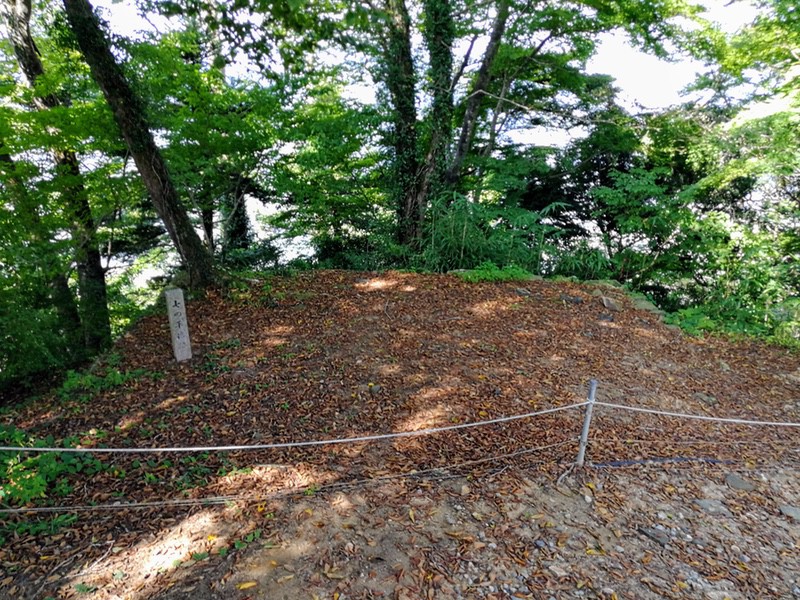 43七の平櫓跡.jpg 43七の平櫓跡