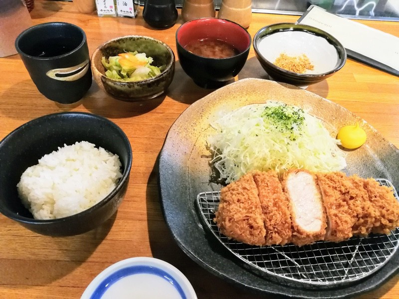 13厚切り金華豚ロース.jpg 13厚切り金華豚ロース