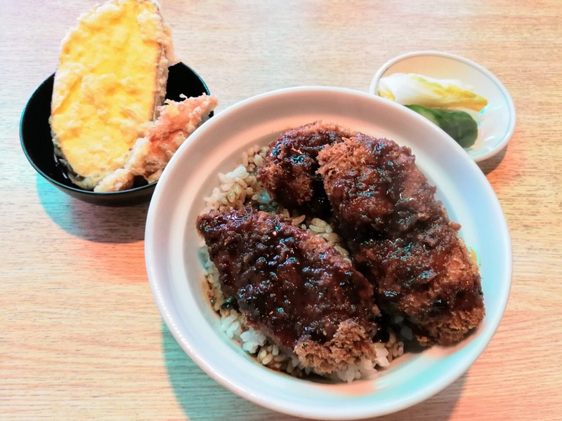 06ソースカツ丼