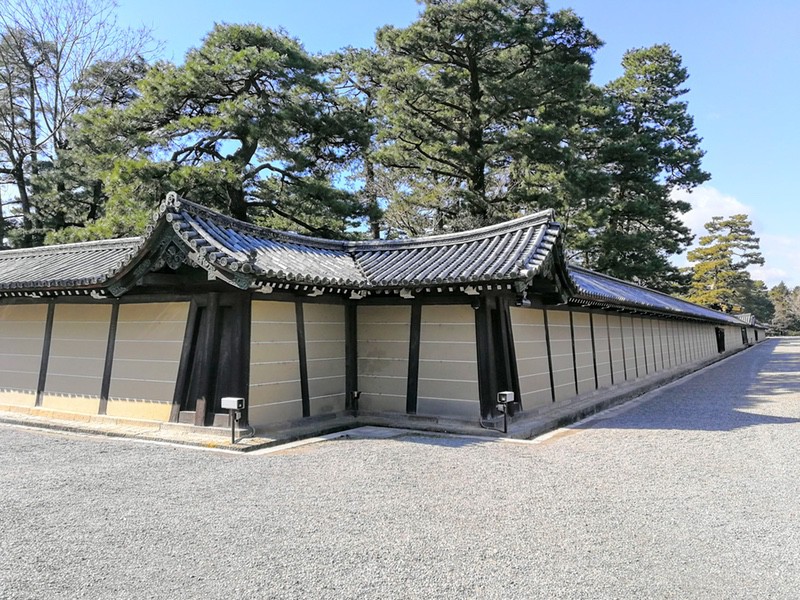 28築地塀の折れ曲がり.jpg 28築地塀の折れ曲がり