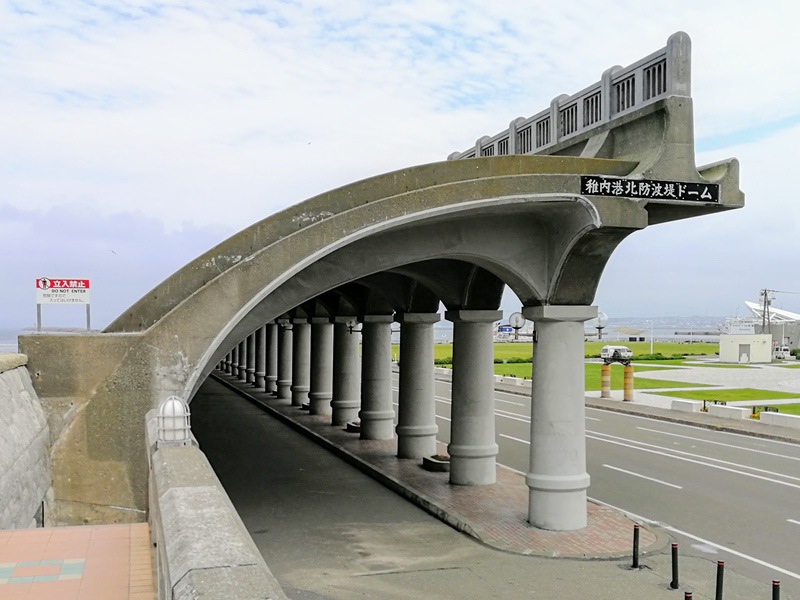 防波堤ドーム04