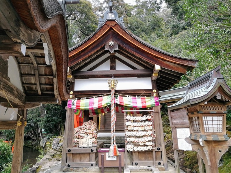 22片山御子神社