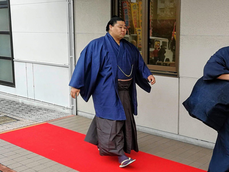 会場入り64正代