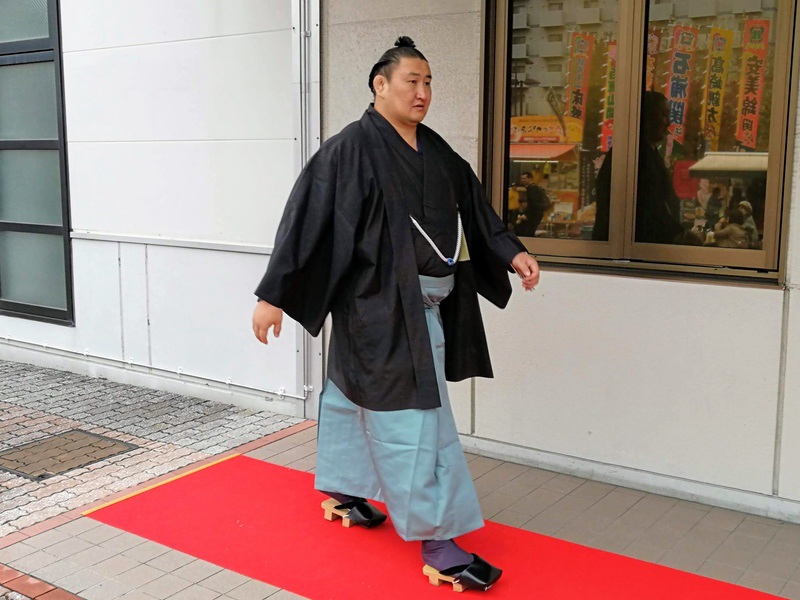 会場入り19東龍