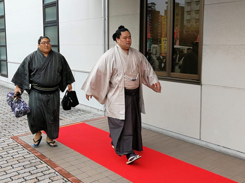 会場入り35妙義龍