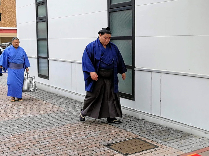 会場入り21大翔鵬