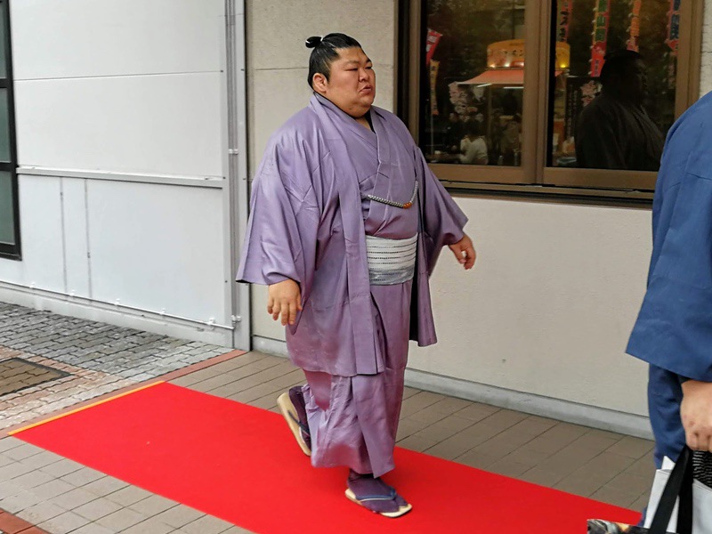 会場入り13豪風