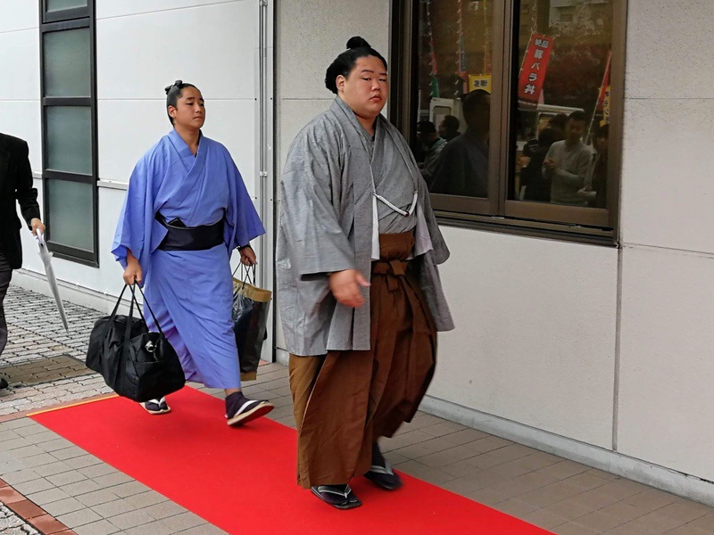 会場入り36明生