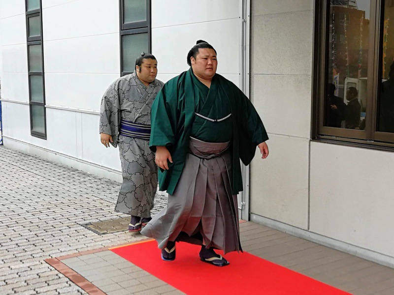 会場入り49豊山