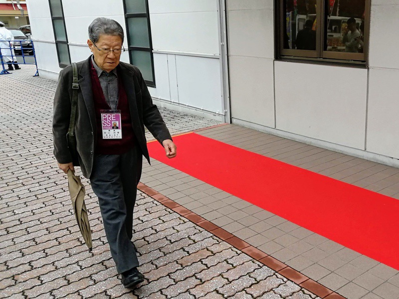 会場入り50杉山さん